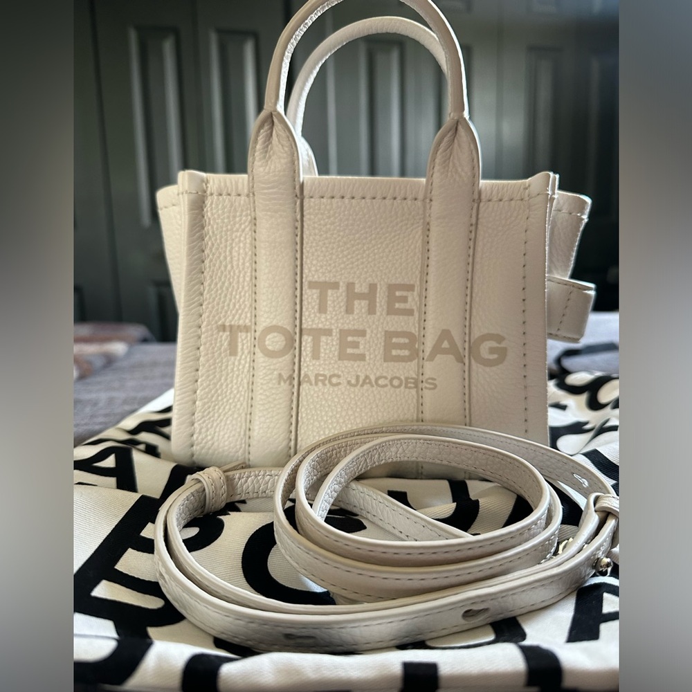 Authentic Marc Jacobs The Tote Bag in white leather - Size Mini Crossbody